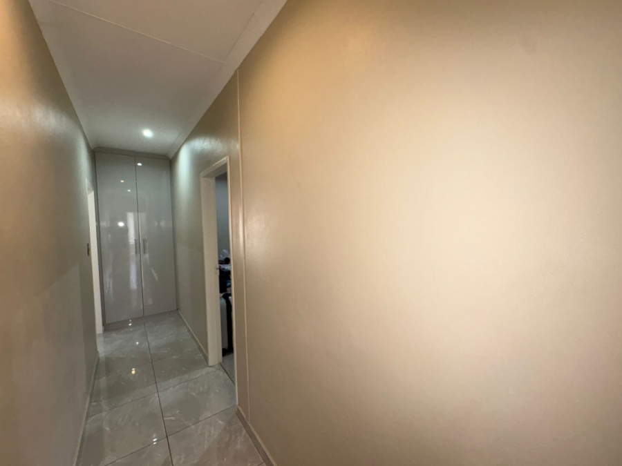 4 Bedroom Property for Sale in Waterkloof East North West